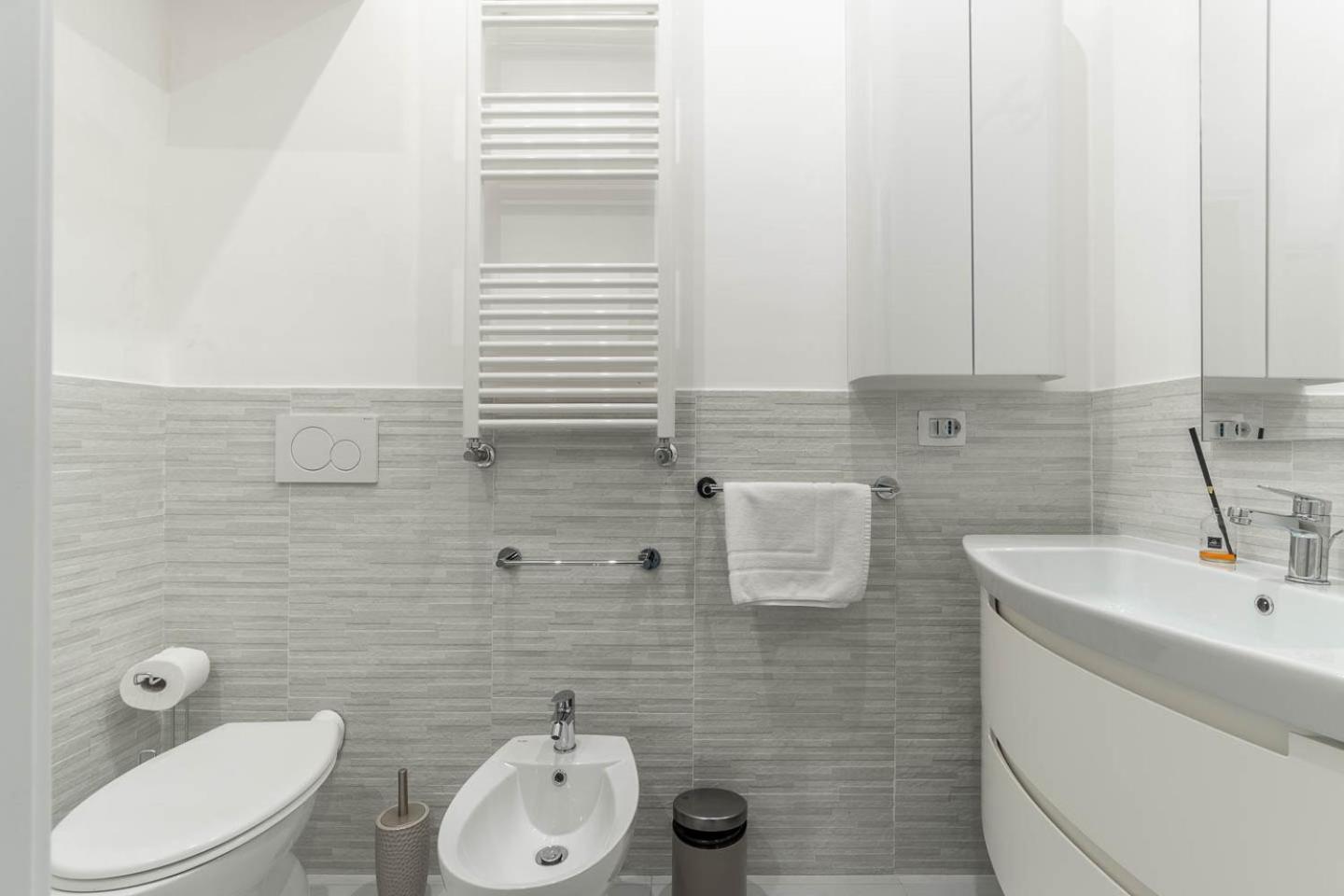 Dimora Manzoni - Bari Center Apartment Exterior foto